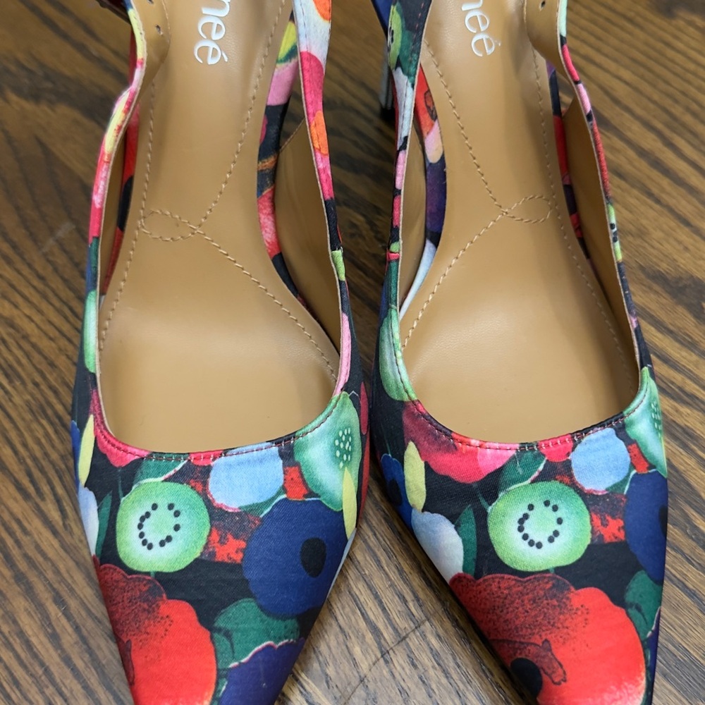J Renee | Heels | Brigette Bright Floral NWOT Size 11